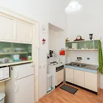 Two Stars Two Beds Downtown Appartement