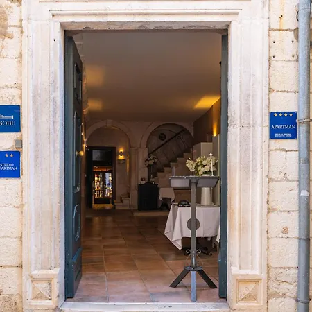 Two Stars Two Beds Downtown Appartement *