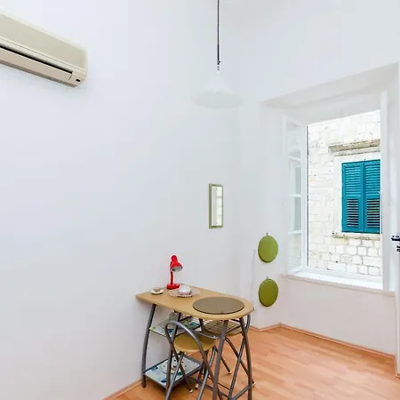 Two Stars Two Beds Downtown Ragusa